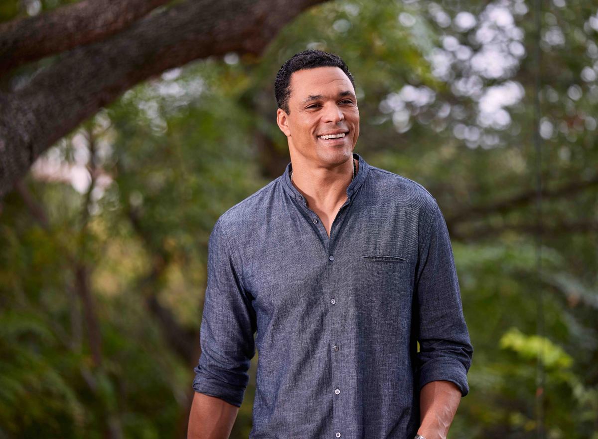 Tony Gonzalez on Five Daily Habits for Leading a Healthier Lifestyle